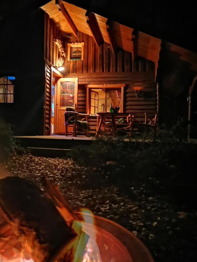 Holzhaus Waldwichtel Am Wald Und See Neuruppin Luaran gambar